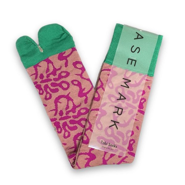 画像1: 【2月28日まで期間限定20%OFF】BASEMARK　Tabi Socks　Green (1)