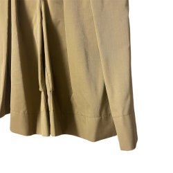 画像3: BASEMARK　24BF19 WOOL HALF TUCKED PANTS　BEIGE