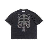 【予約発売（2025年4月入荷予定）】el conductorH 25SS　CORD EMBROIDERED T-SHIRT 'BONES　BK